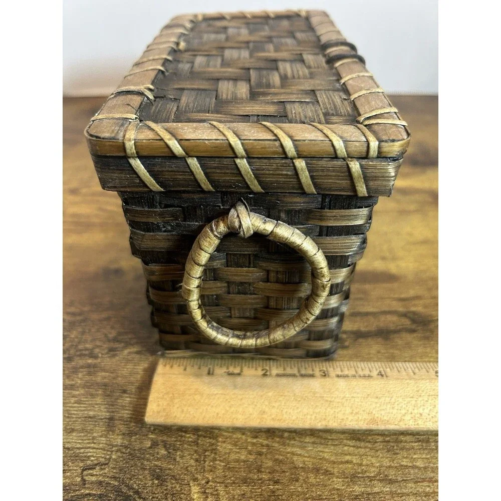 Vintage Woven Wicker Basket Hinged Lid Ring Handles Rustic Trinket Storage Decor